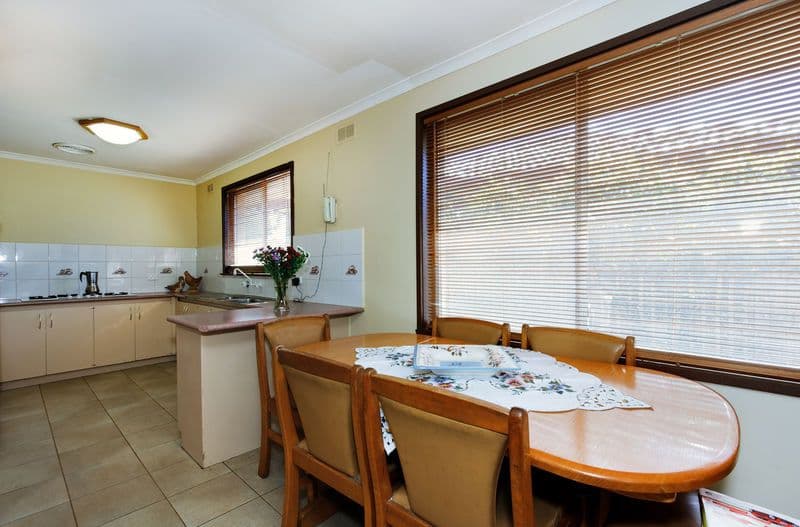 46 Buckmaster Drive, MILL PARK VIC 3082, Mill Park - Thumbnail 5