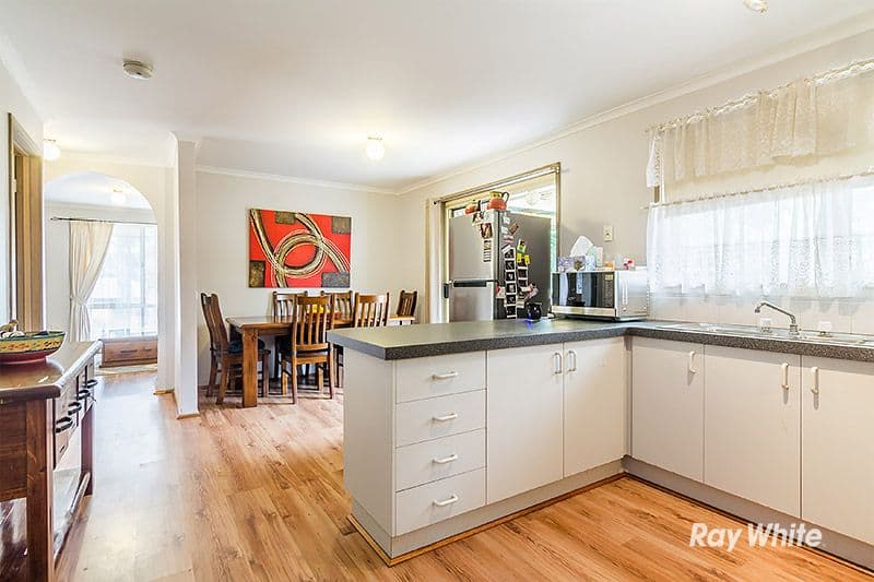 34 Meeking Drive, Pakenham VIC 3810, Pakenham - Thumbnail 8