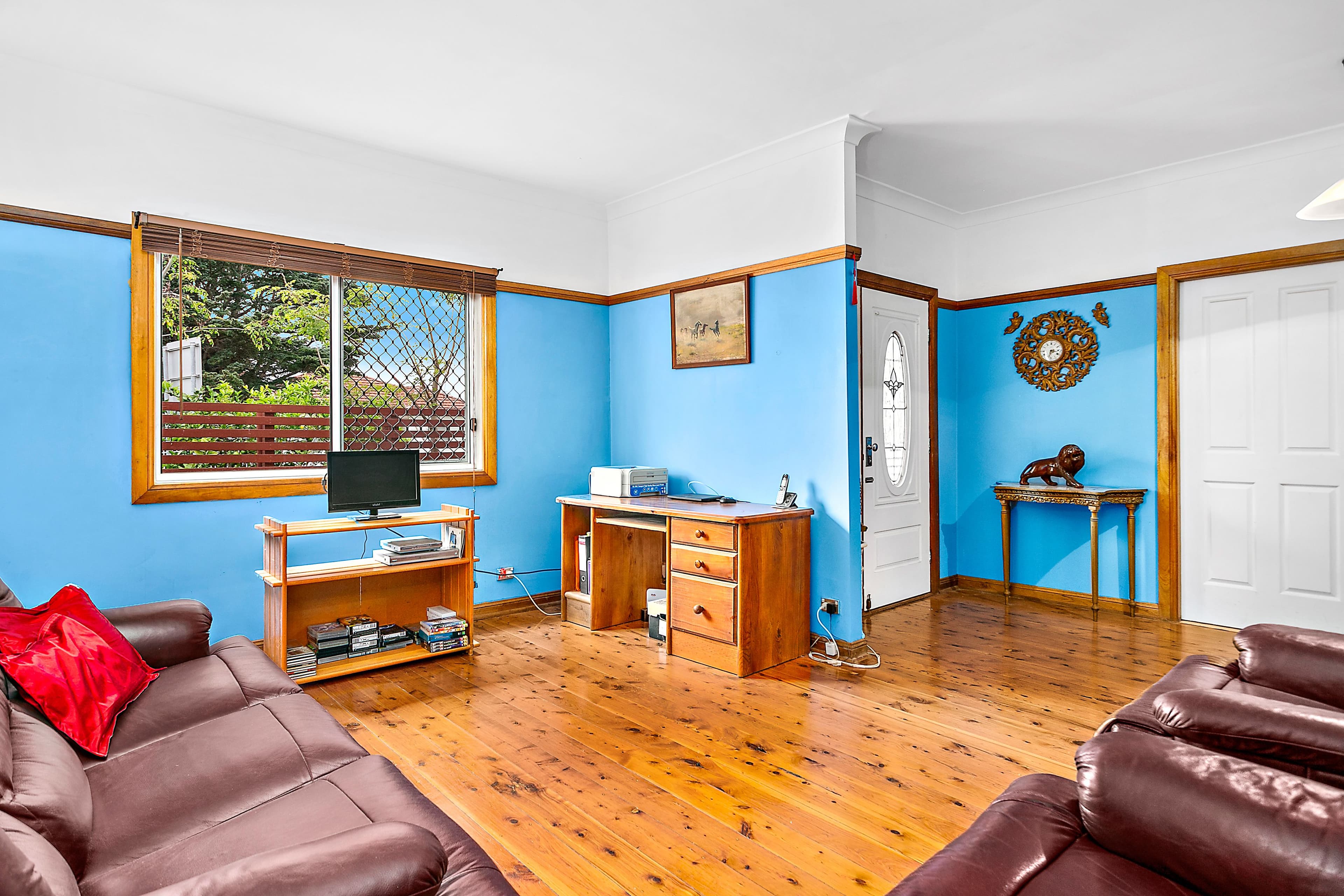 56 Duff Parade, East Corrimal - Thumbnail 2