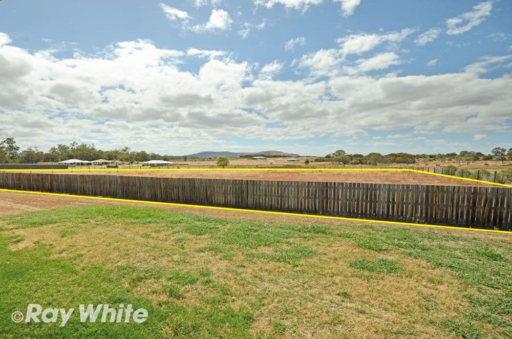 7-9 Highland Way, Biloela QLD 4715, Biloela - Thumbnail 2