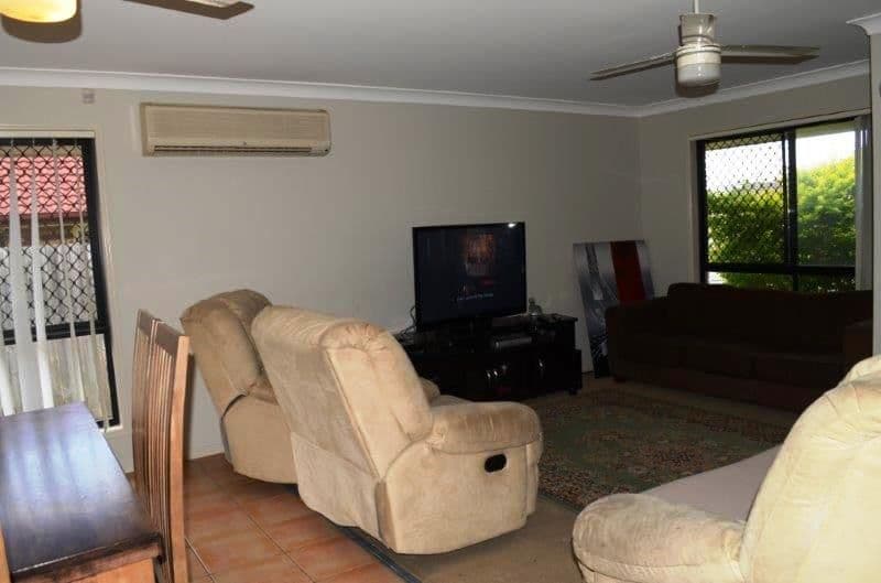 28 Elcock Avenue, CRESTMEAD QLD 4132, Crestmead - Thumbnail 4