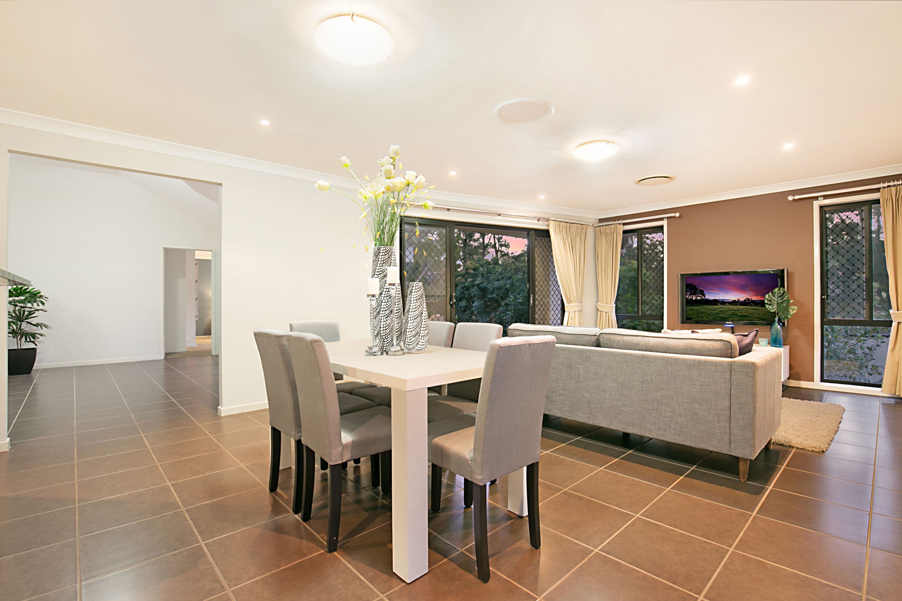 6 Freycinet Place, Calamvale QLD 4116, Calamvale - Thumbnail 4