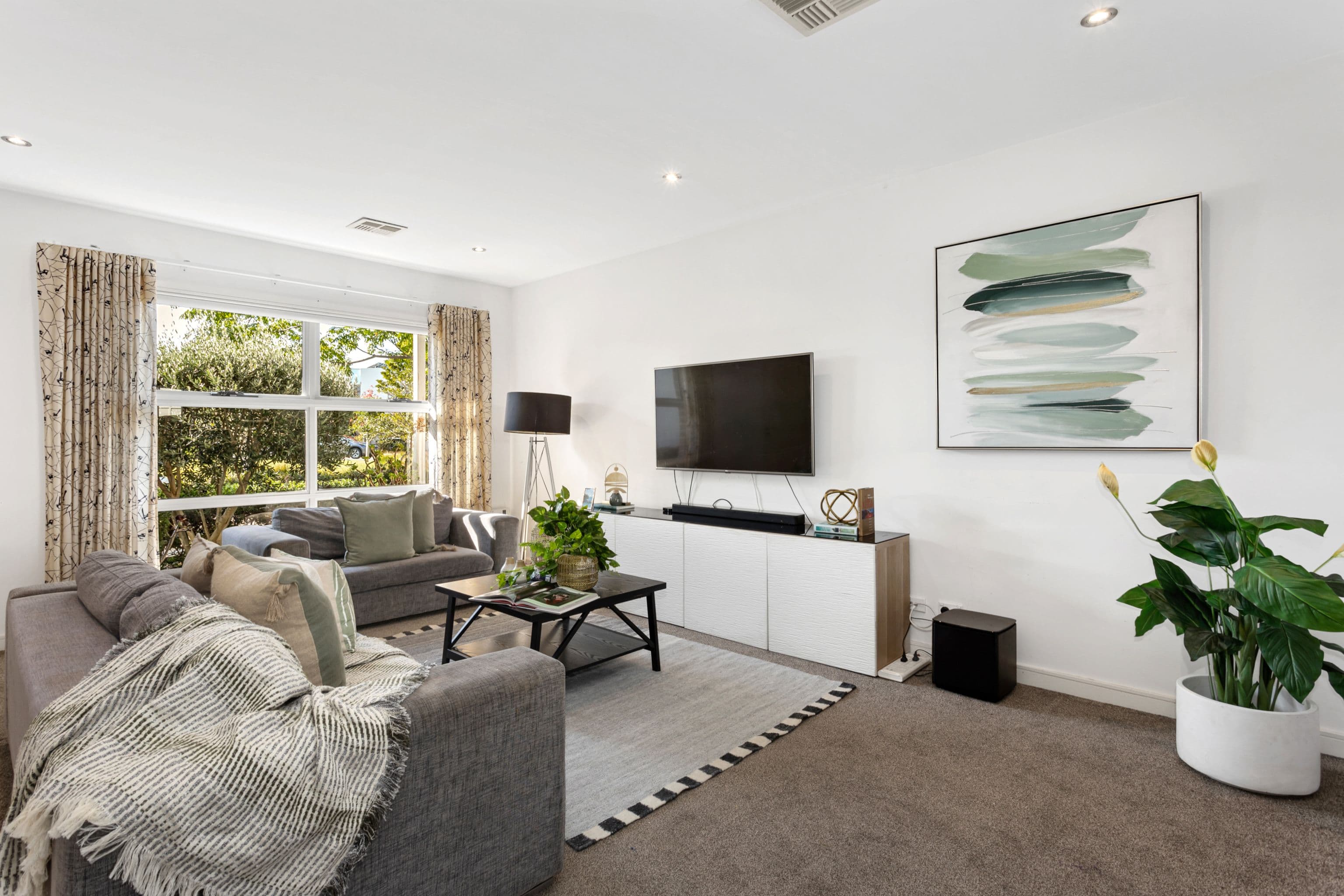41 Dresden Drive, Waterways VIC 3195, Waterways - Image 1