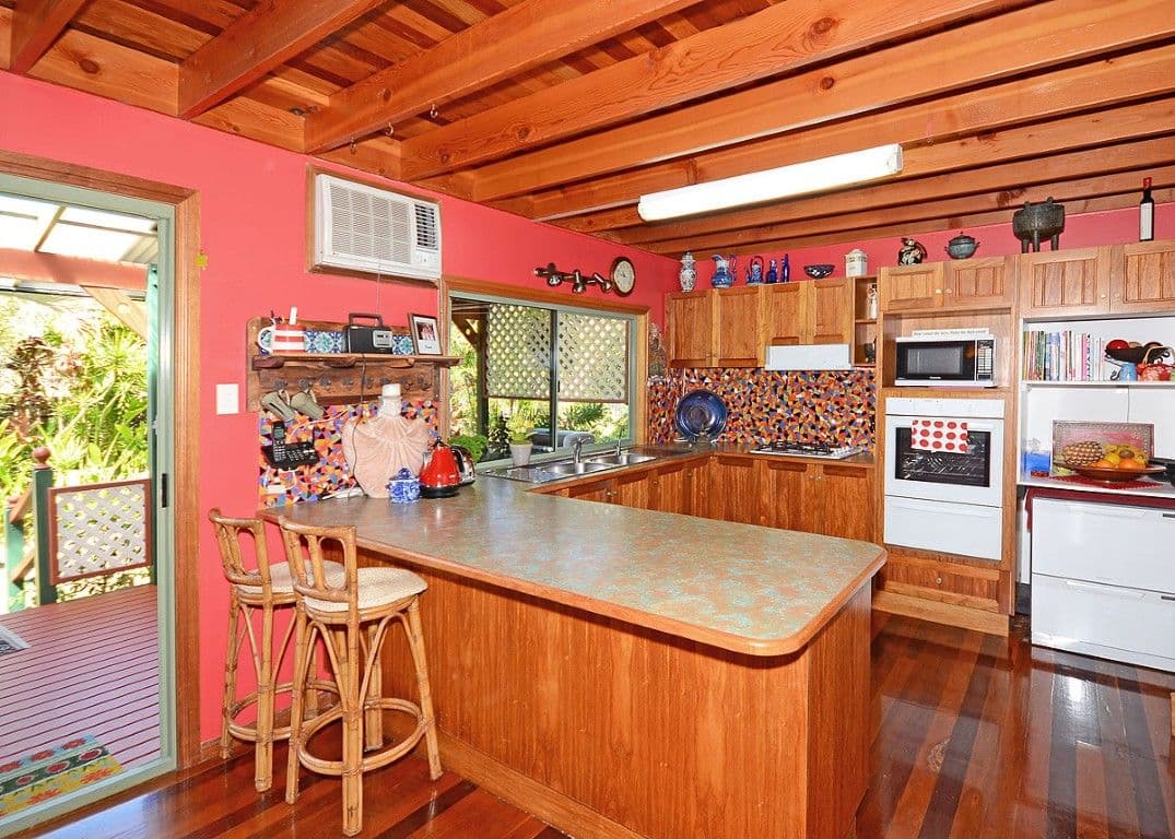 14 Gatakers Lane, POINT VERNON QLD 4655, Point Vernon - Thumbnail 8