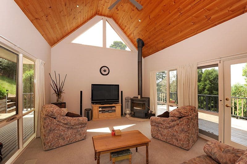 18 Hunter Street, MONBULK VIC 3793, Monbulk - Thumbnail 6