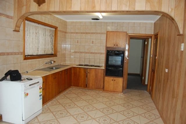23 Conroy Street, PORT AUGUSTA SA 5700, Port Augusta - Thumbnail 2