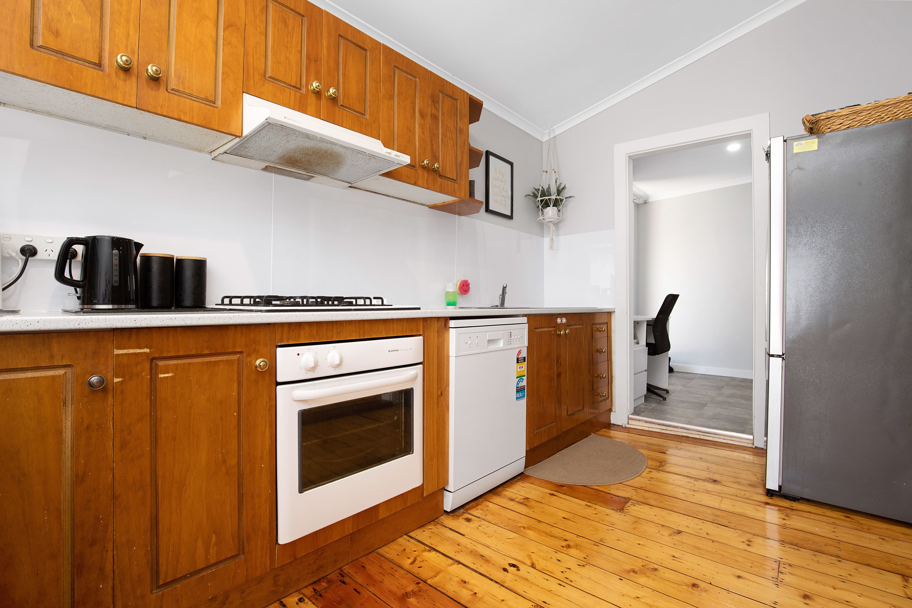 3018 Deakin Avenue, Mildura VIC 3500, Mildura - Thumbnail 3