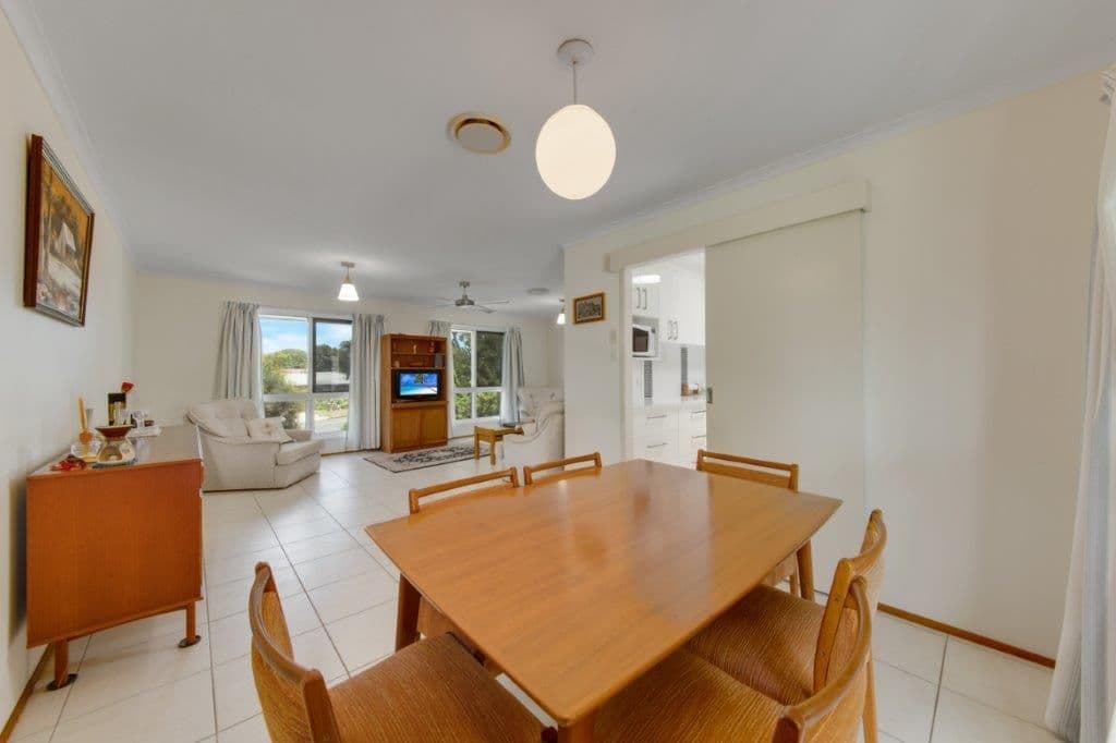 46 Dixon Drive, Telina QLD 4680, Telina - Thumbnail 3