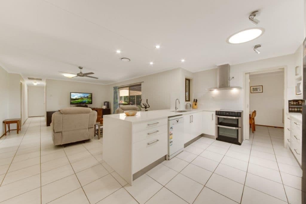 46 Dixon Drive, Telina QLD 4680, Telina - Thumbnail 8