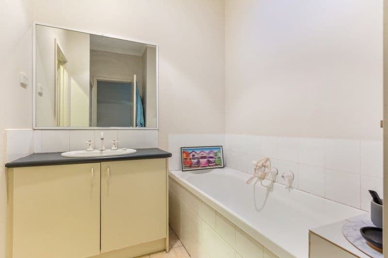 9-11 Bayfield Road West, Bayswater North VIC 3153, Bayswater North - Thumbnail 5