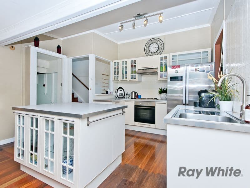 6 Hill Parade, Clontarf QLD 4019, Clontarf - Image 1