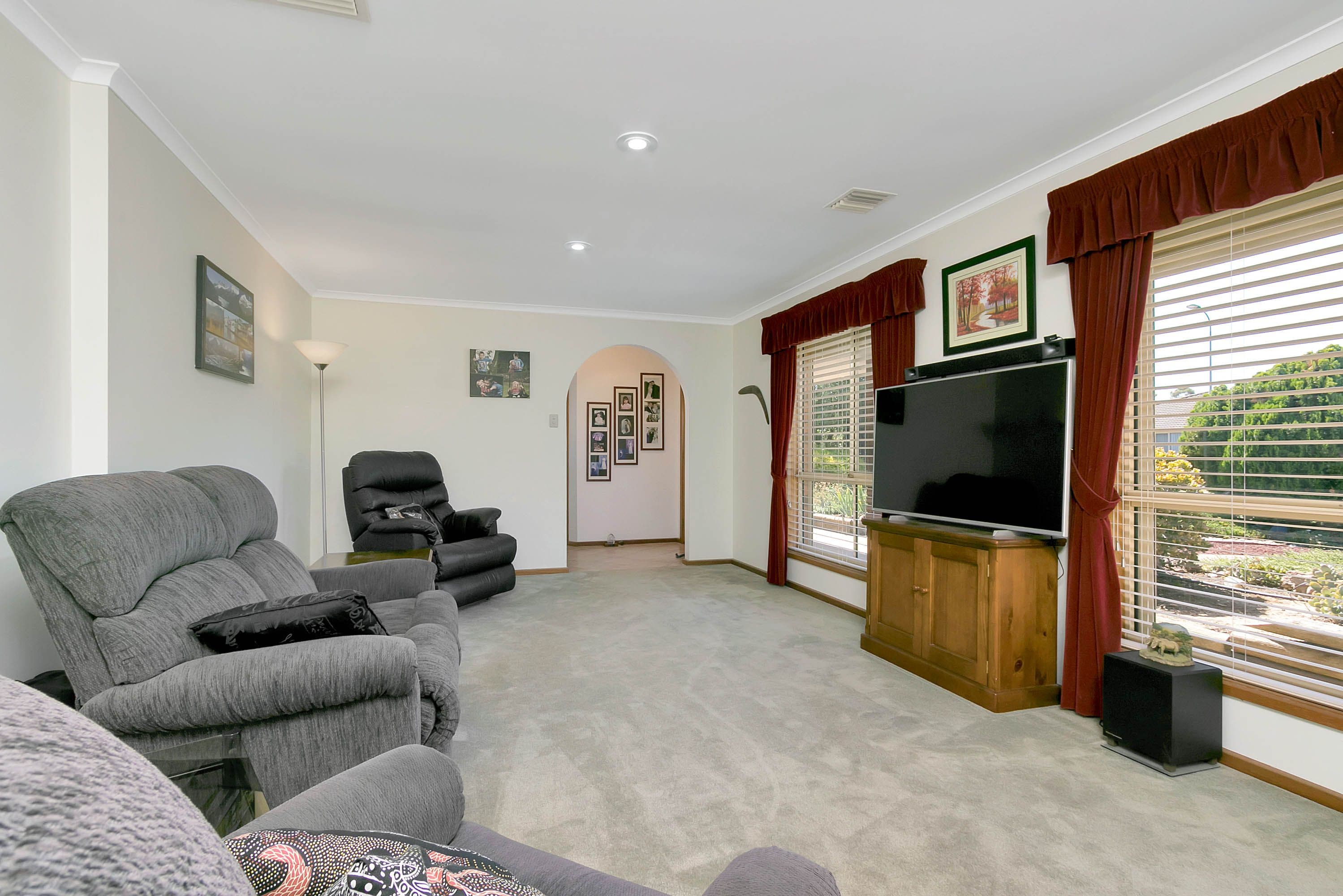 29 Max Fatchen Drive, Angle Vale SA 5117, Angle Vale - Thumbnail 4