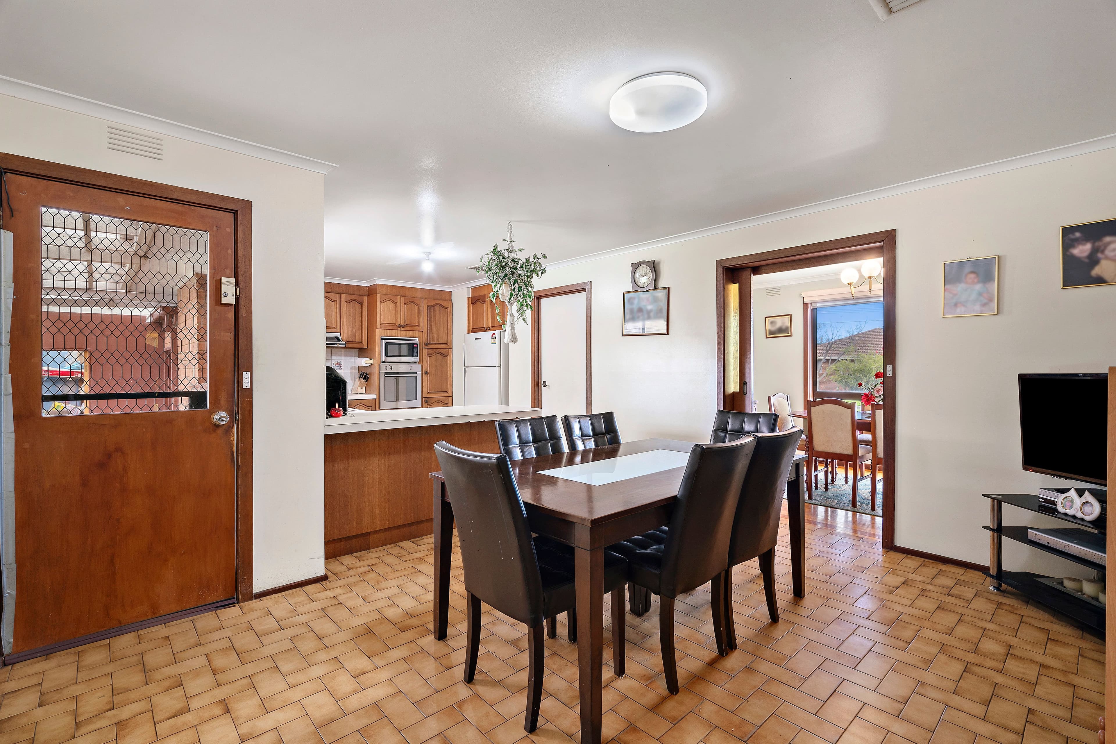 2 Louisa Court, Oakleigh South VIC 3167, Oakleigh South - Thumbnail 4