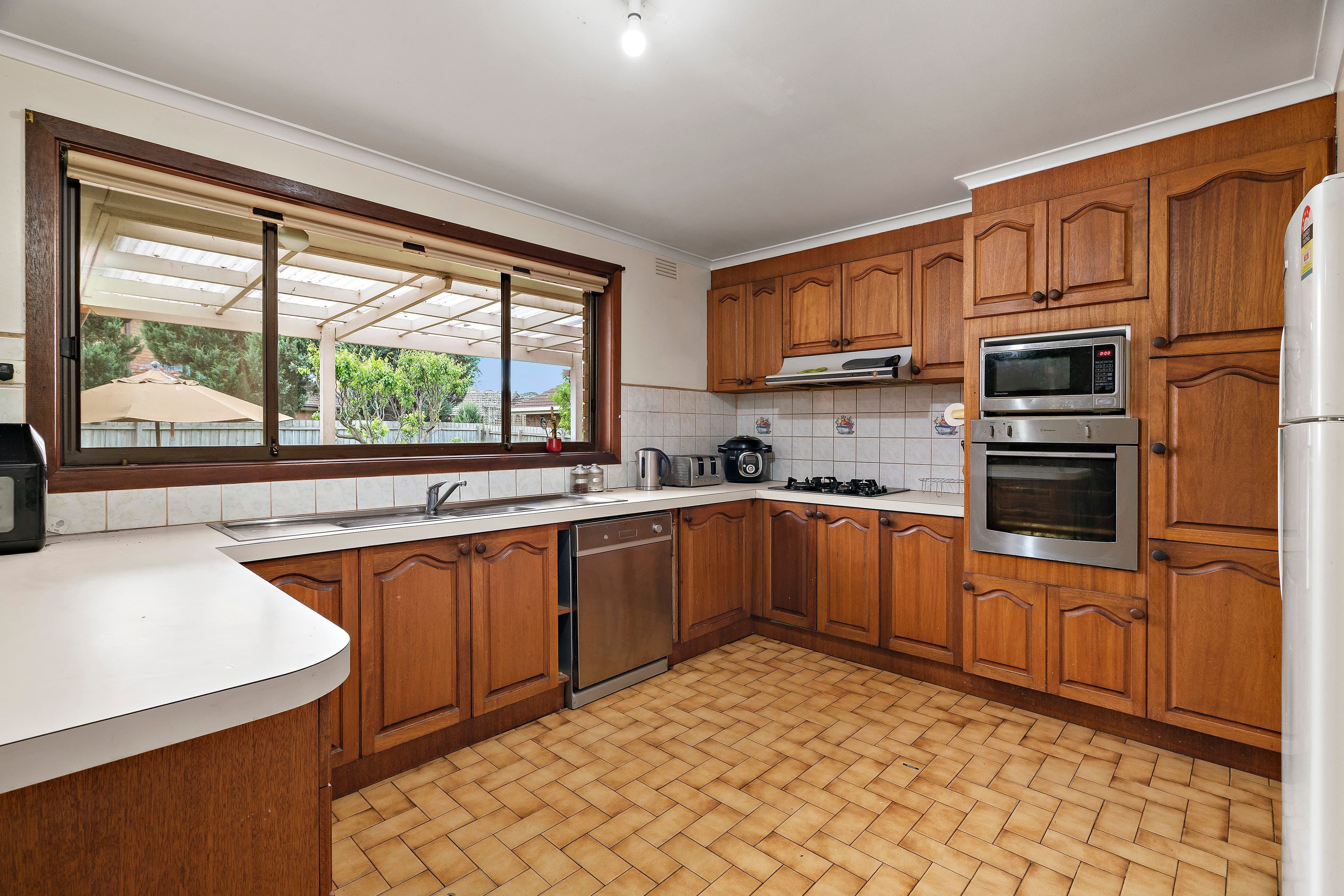 2 Louisa Court, Oakleigh South VIC 3167, Oakleigh South - Thumbnail 5