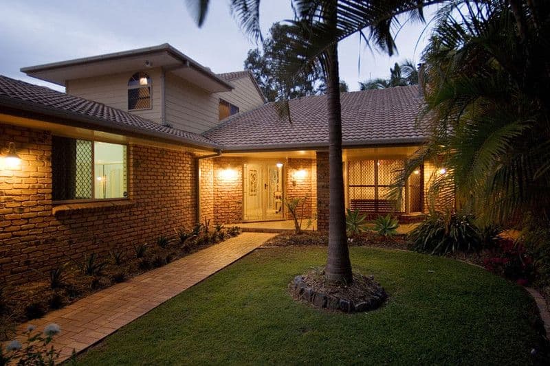 14  Raymore Court, CARINDALE QLD 4152, Carindale - Image 1