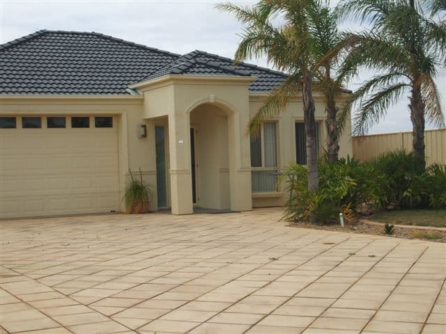 82 Gilmore Crescent, WALLAROO SA 5556, Wallaroo - Thumbnail 6