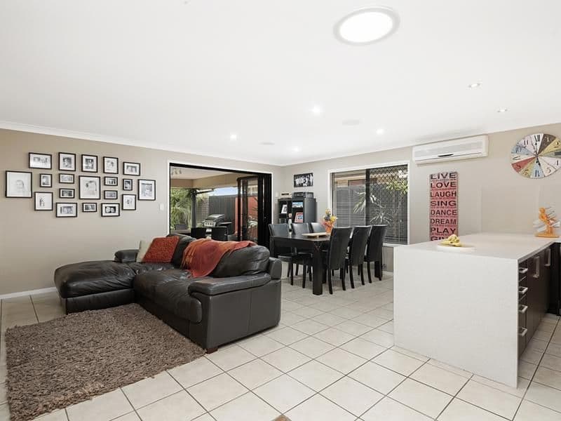 7 Washpool Street, North Lakes QLD 4509, North Lakes - Thumbnail 3