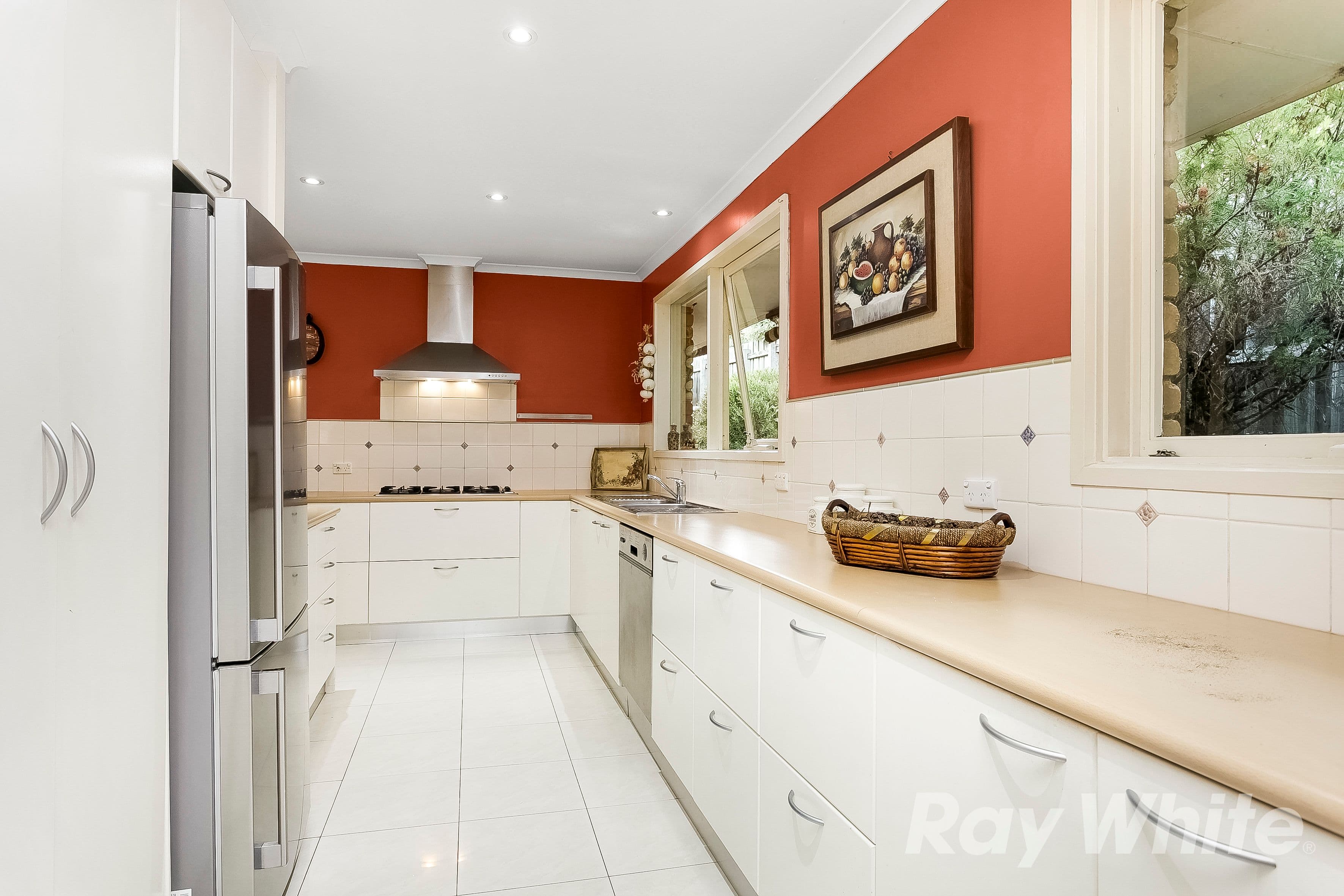 988 Waverley Road, Wheelers Hill VIC 3150, Wheelers Hill - Thumbnail 5