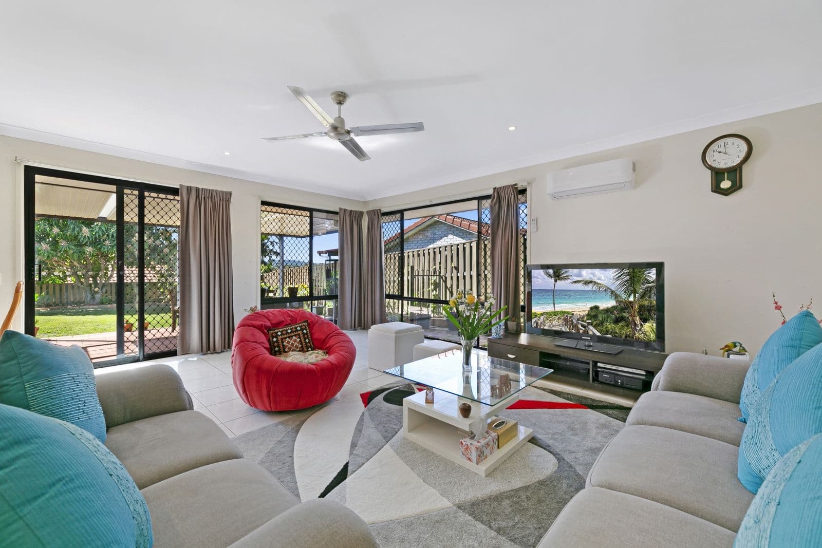 30 Santa Isobel Boulevard, Pacific Pines QLD 4211, Pacific Pines - Thumbnail 6