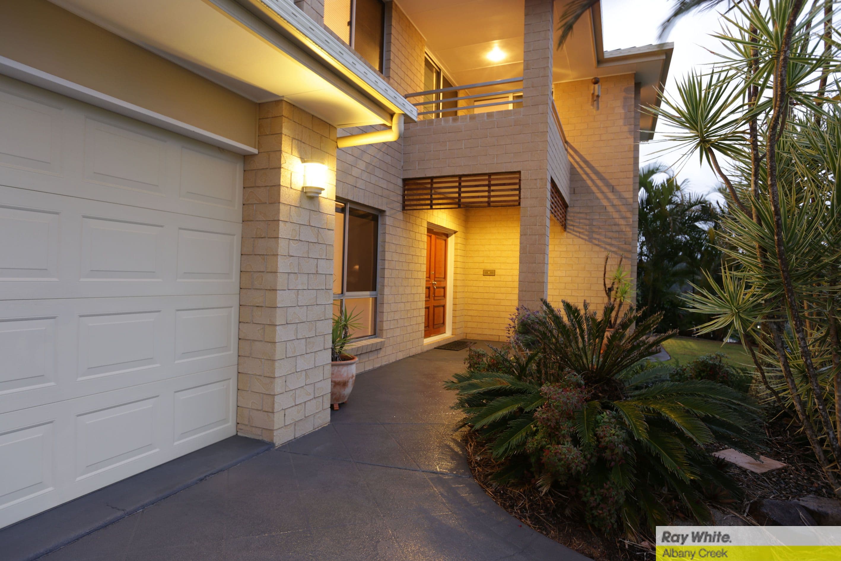12 Diorama Court, Eatons Hill QLD 4037, Eatons Hill - Thumbnail 2