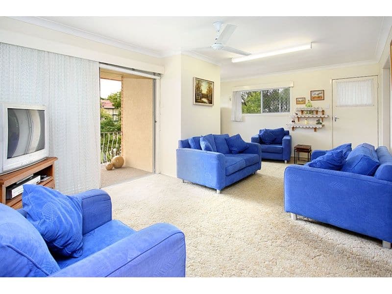 24 Verbena Street, MOUNT GRAVATT QLD 4122, Mount Gravatt - Thumbnail 2