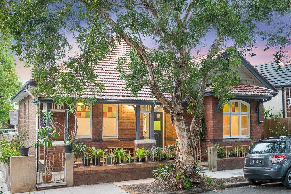 9 Linthorpe Street, Newtown - Image 1