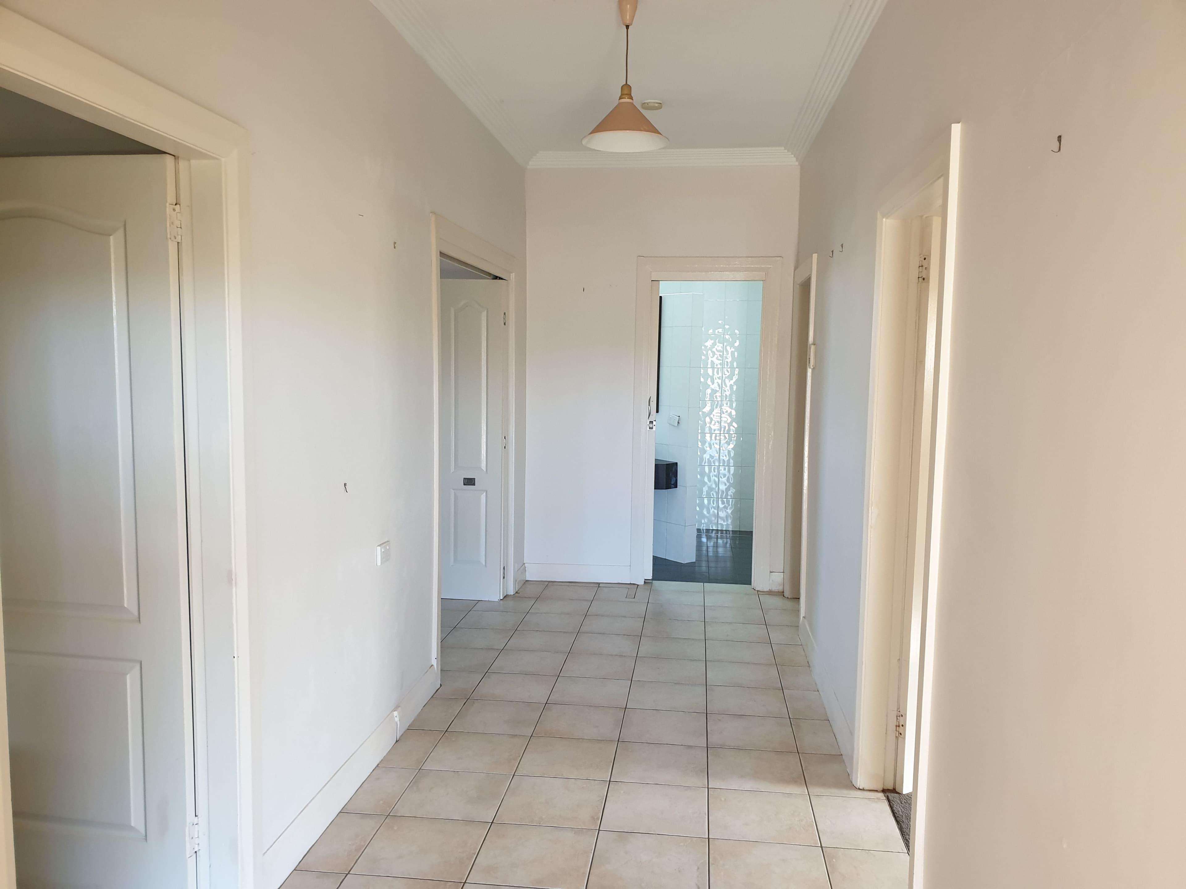 24 Armstrong Street, Parkes NSW 2870, Parkes - Thumbnail 2