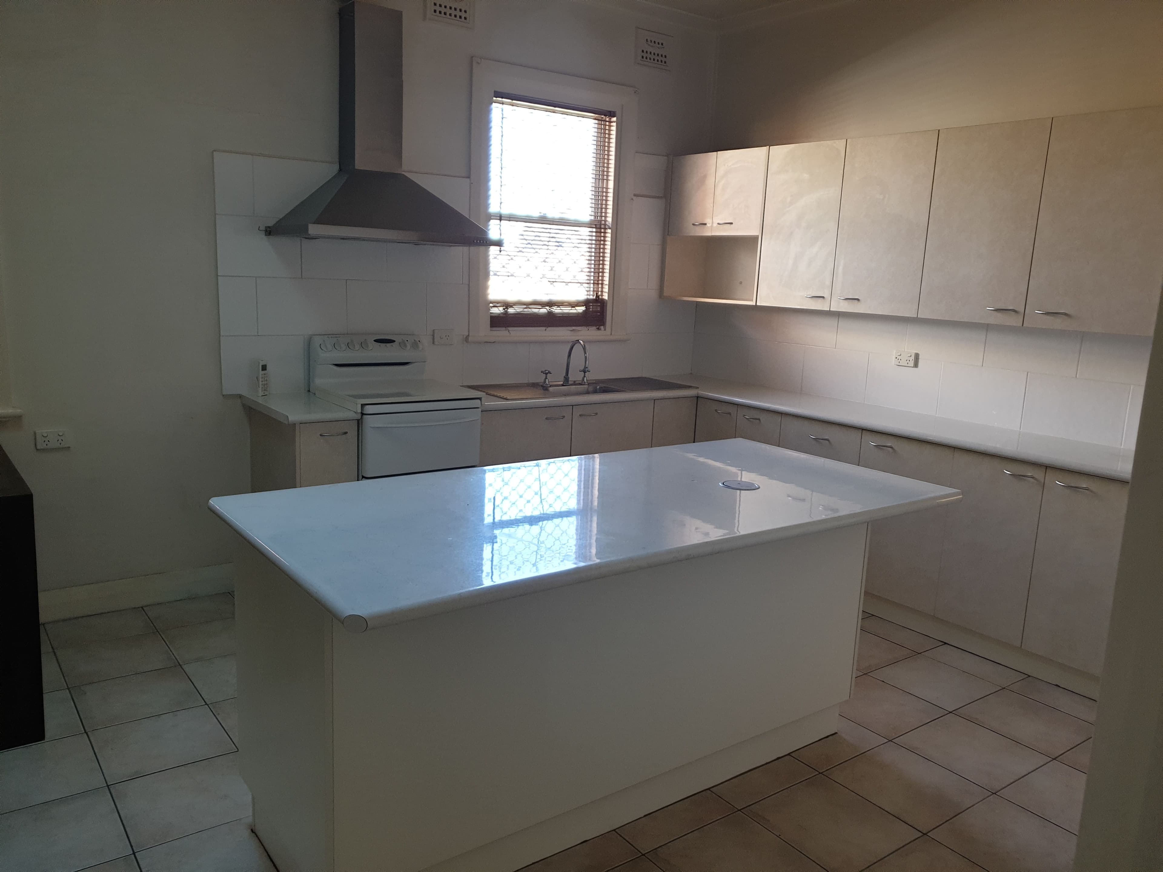 24 Armstrong Street, Parkes NSW 2870, Parkes - Thumbnail 3
