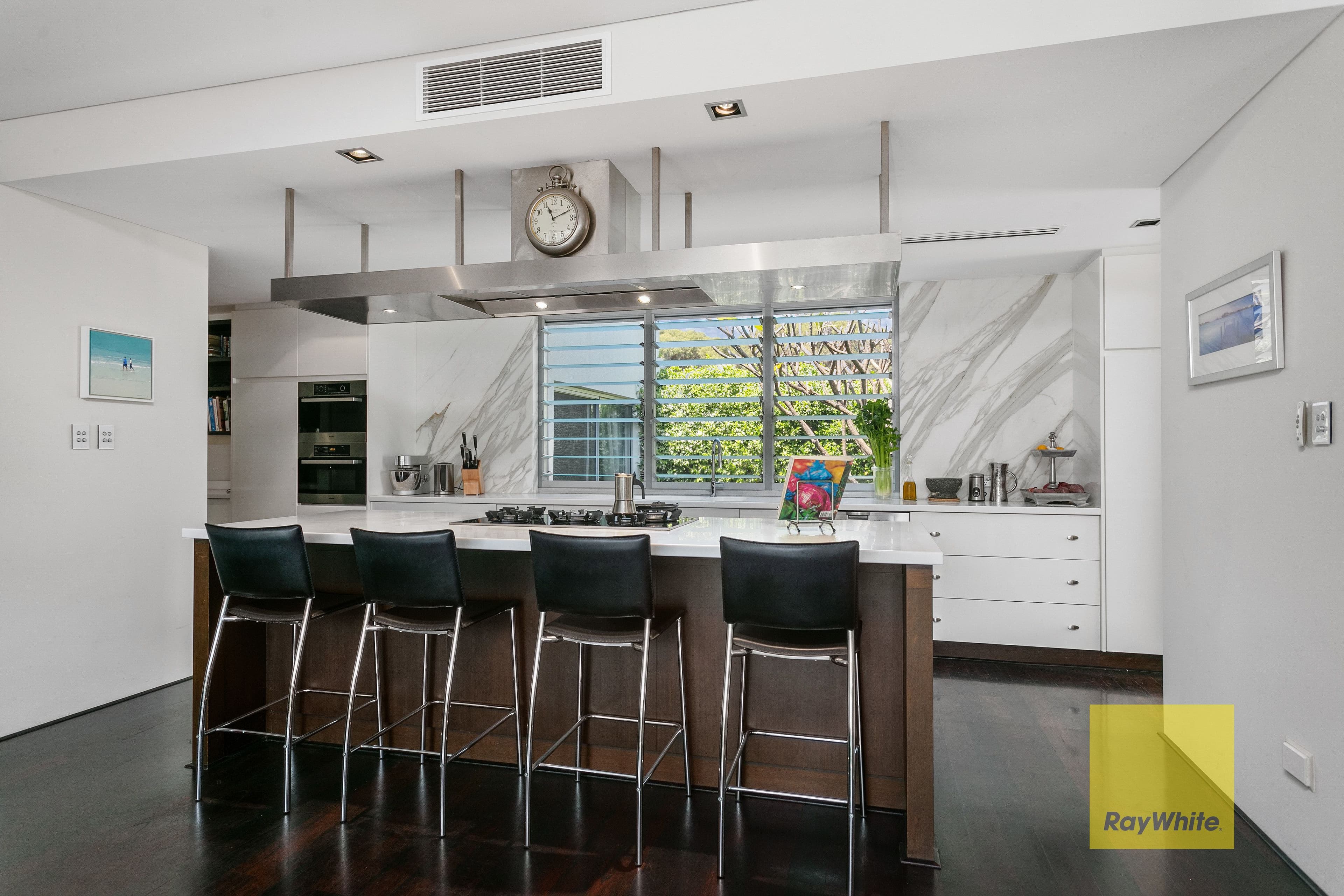 16A Rosendo Street, Cottesloe WA 6011, Cottesloe - Thumbnail 8