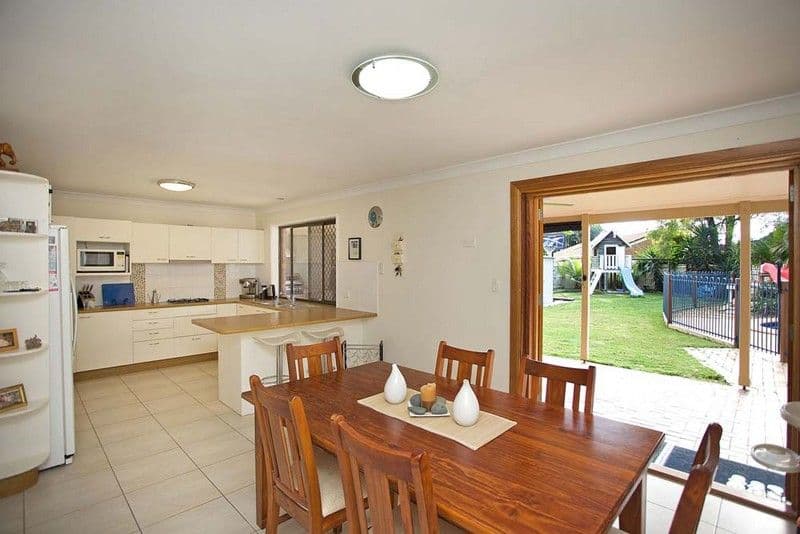 8 Koola Street, WISHART QLD 4122, Wishart - Thumbnail 4