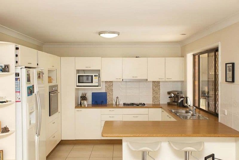8 Koola Street, WISHART QLD 4122, Wishart - Thumbnail 6