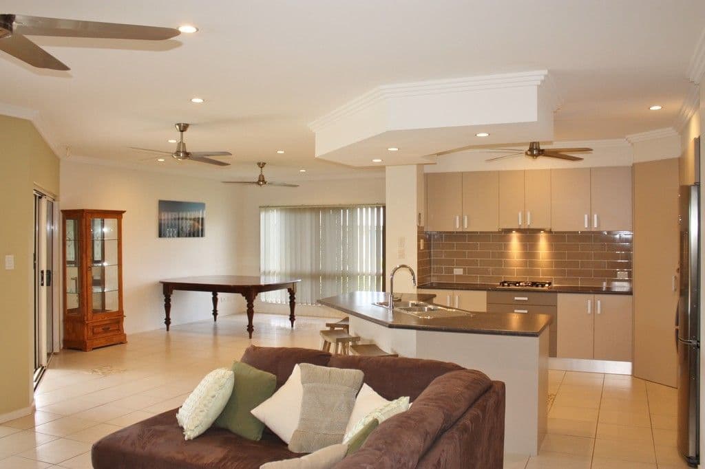 9 Laidley Close, Bentley Park QLD 4869, Bentley Park - Image 1
