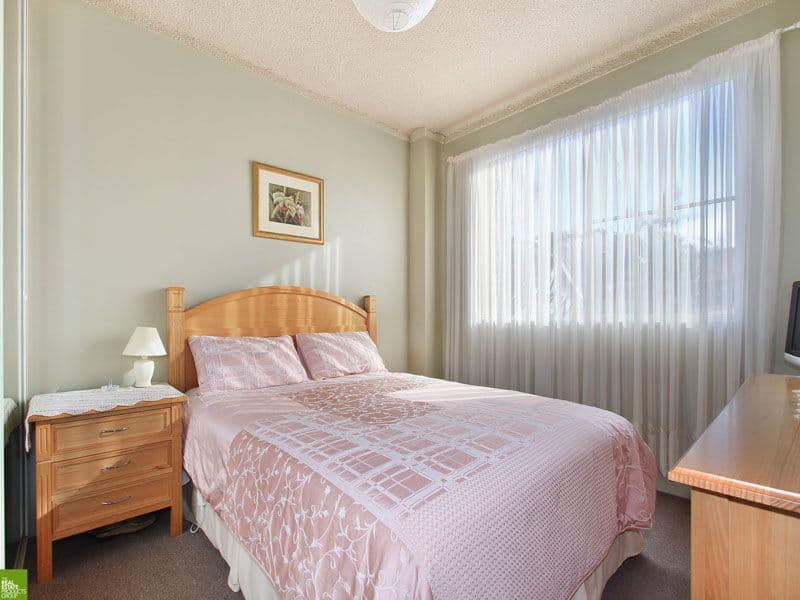 27 Heaslip Street, CONISTON NSW 2500, Coniston - Thumbnail 2