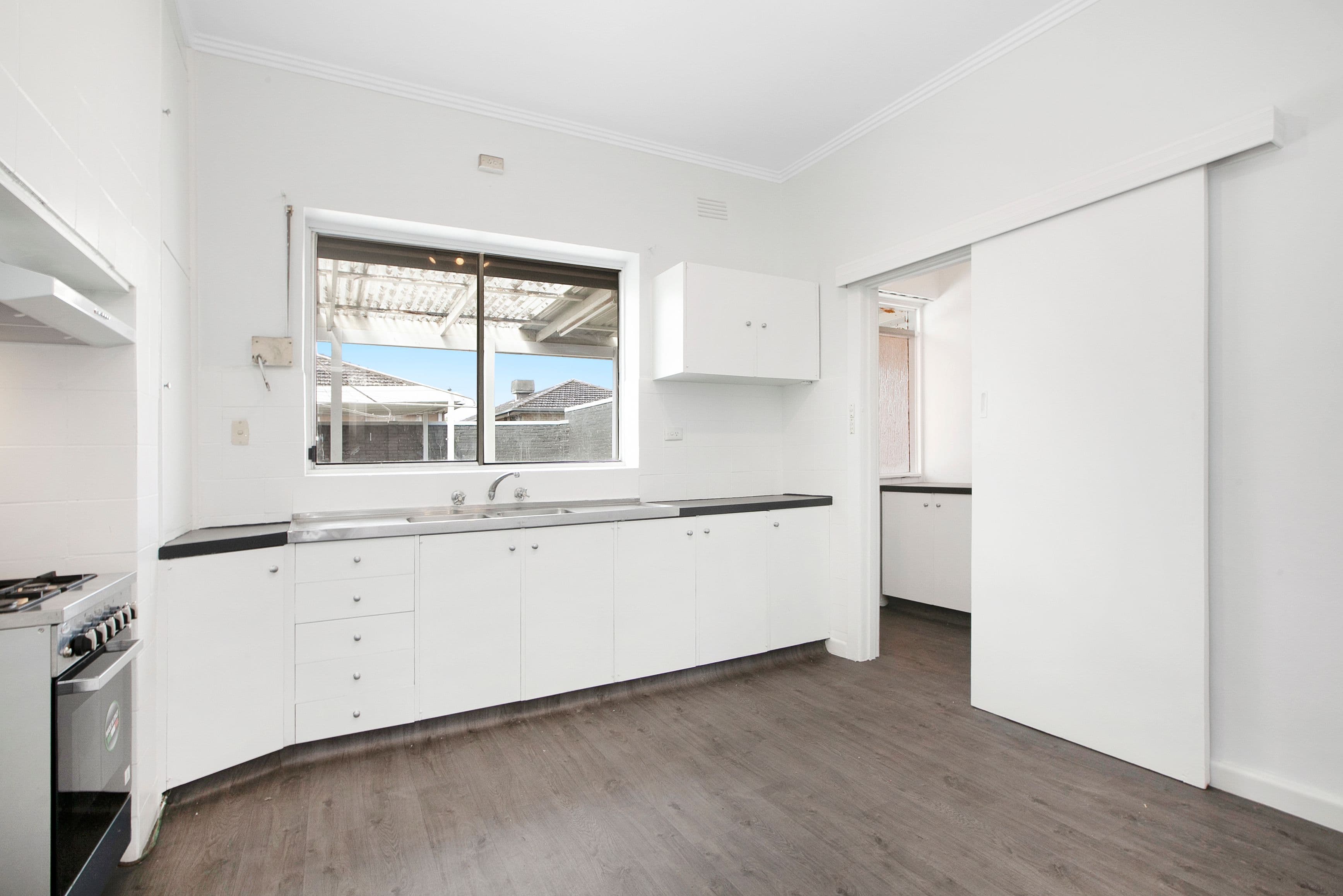 12 Banbury Road, Reservoir VIC 3073, Reservoir - Thumbnail 4
