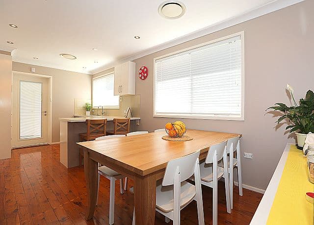 10 Dawn Avenue, CHESTER HILL NSW 2162, Chester Hill - Thumbnail 4