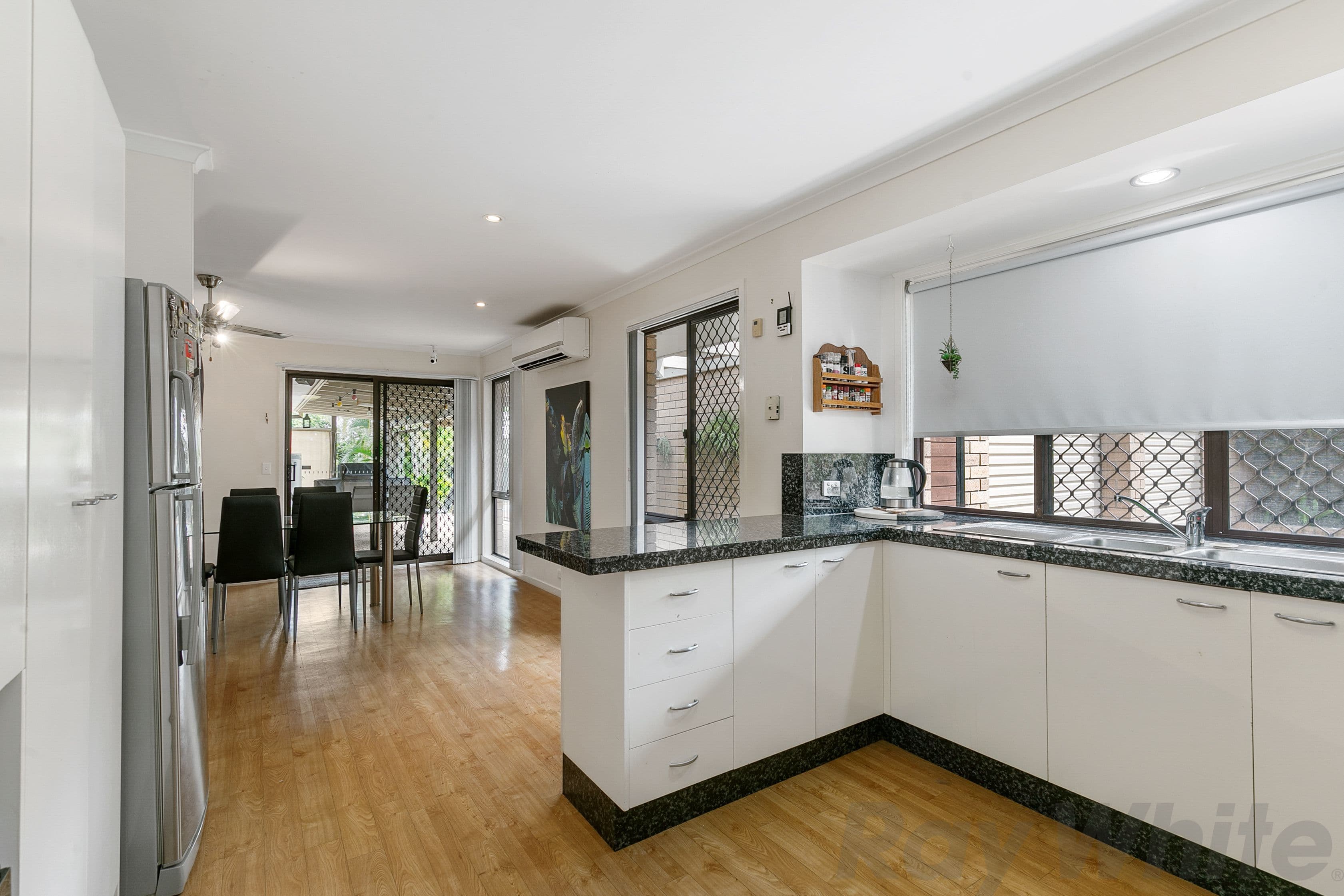 12 Forestlea Court, Alexandra Hills QLD 4161, Alexandra Hills - Thumbnail 4