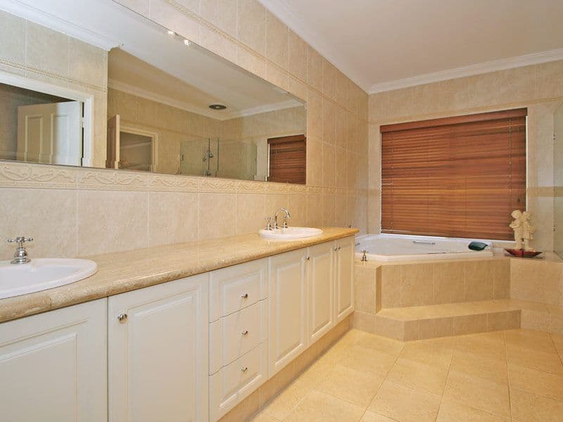 5 Jacaranda Drive, WANNEROO WA 6065, Wanneroo - Thumbnail 4