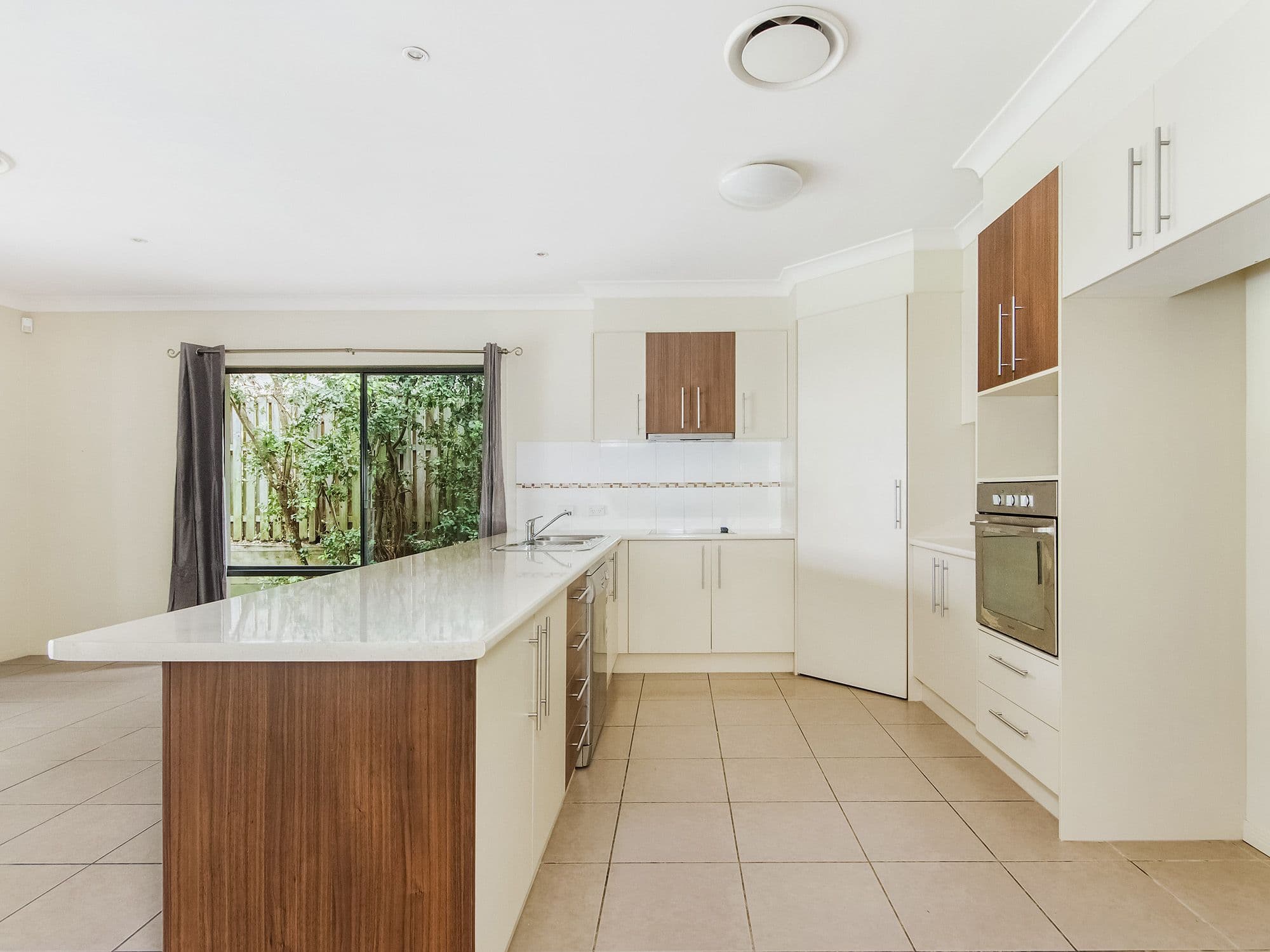7 Nandina Court, Coomera QLD 4209, Upper Coomera - Thumbnail 4