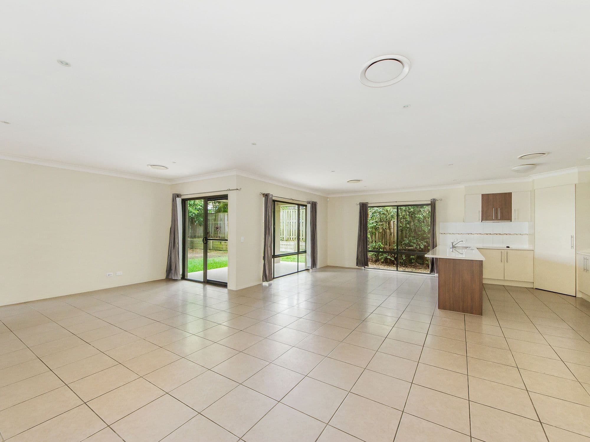 7 Nandina Court, Coomera QLD 4209, Upper Coomera - Thumbnail 6