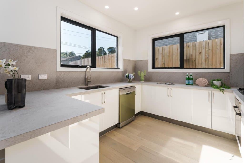 24 Runnymede Street, Doncaster East - Thumbnail 5