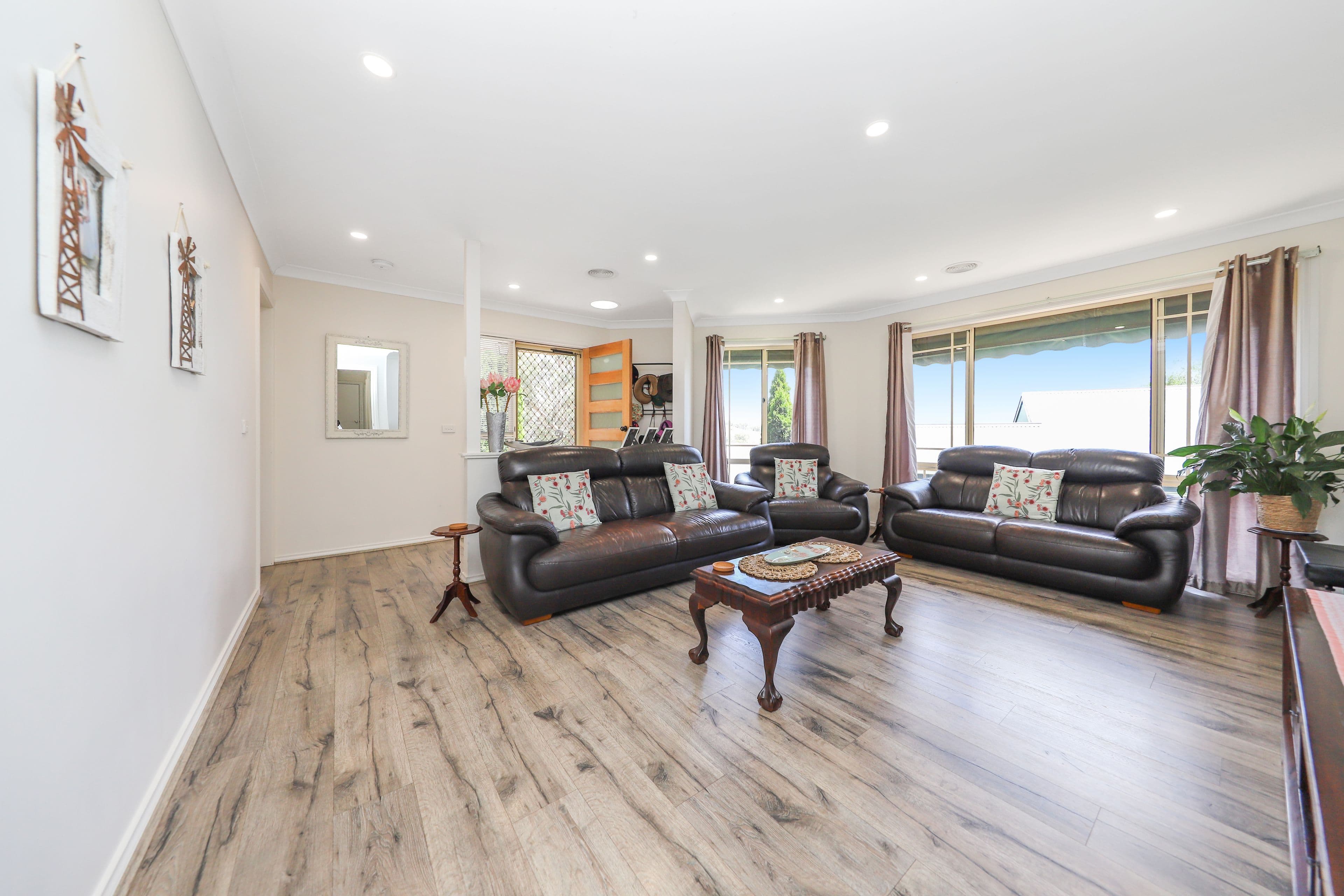 5 Jillabenan Close, Tumut NSW 2720, Tumut - Thumbnail 2