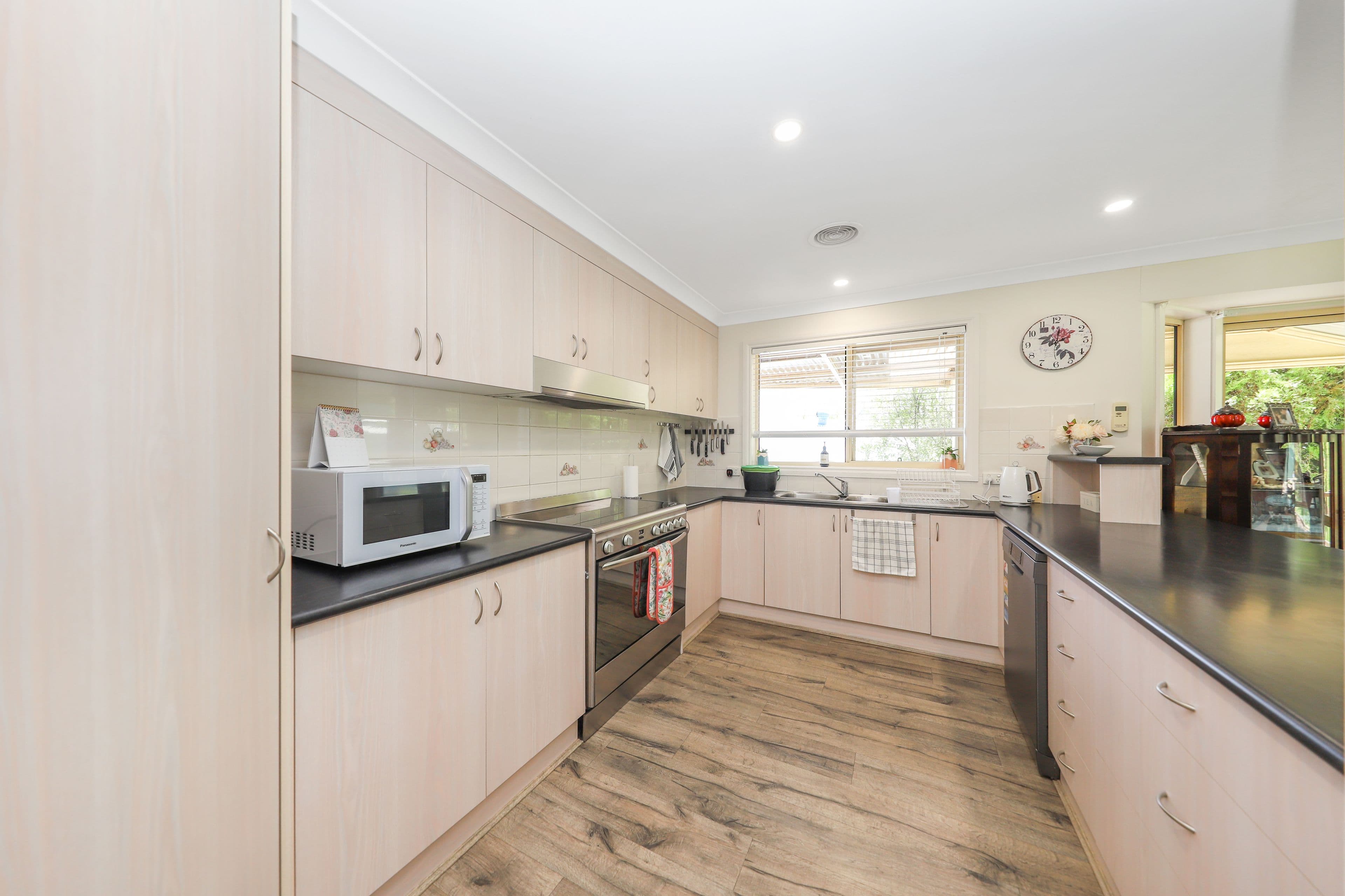 5 Jillabenan Close, Tumut NSW 2720, Tumut - Thumbnail 5