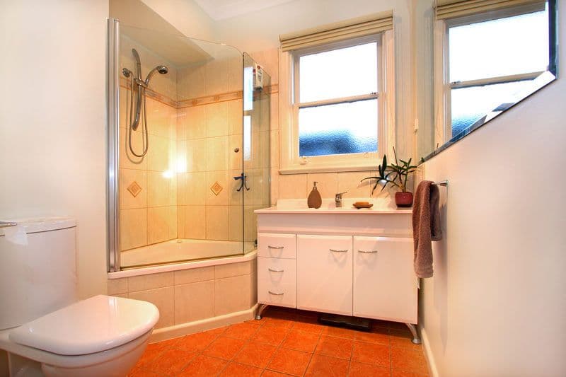 25A  Seaview Avenue, MORNINGTON VIC 3931, Mornington - Thumbnail 3