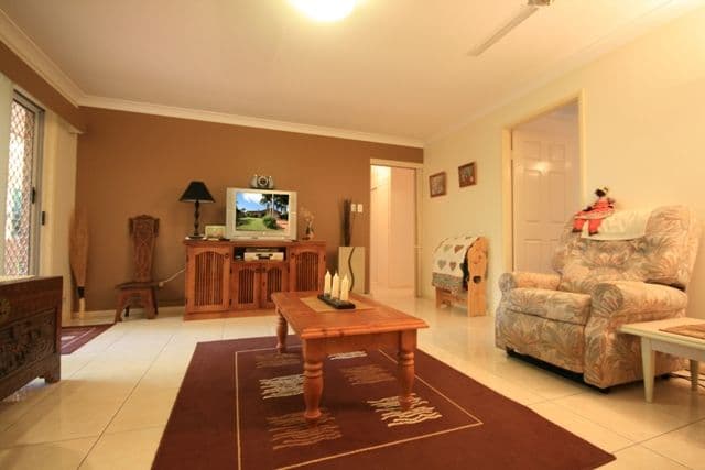 REDLAND BAY QLD 4165, Redland Bay - Thumbnail 2