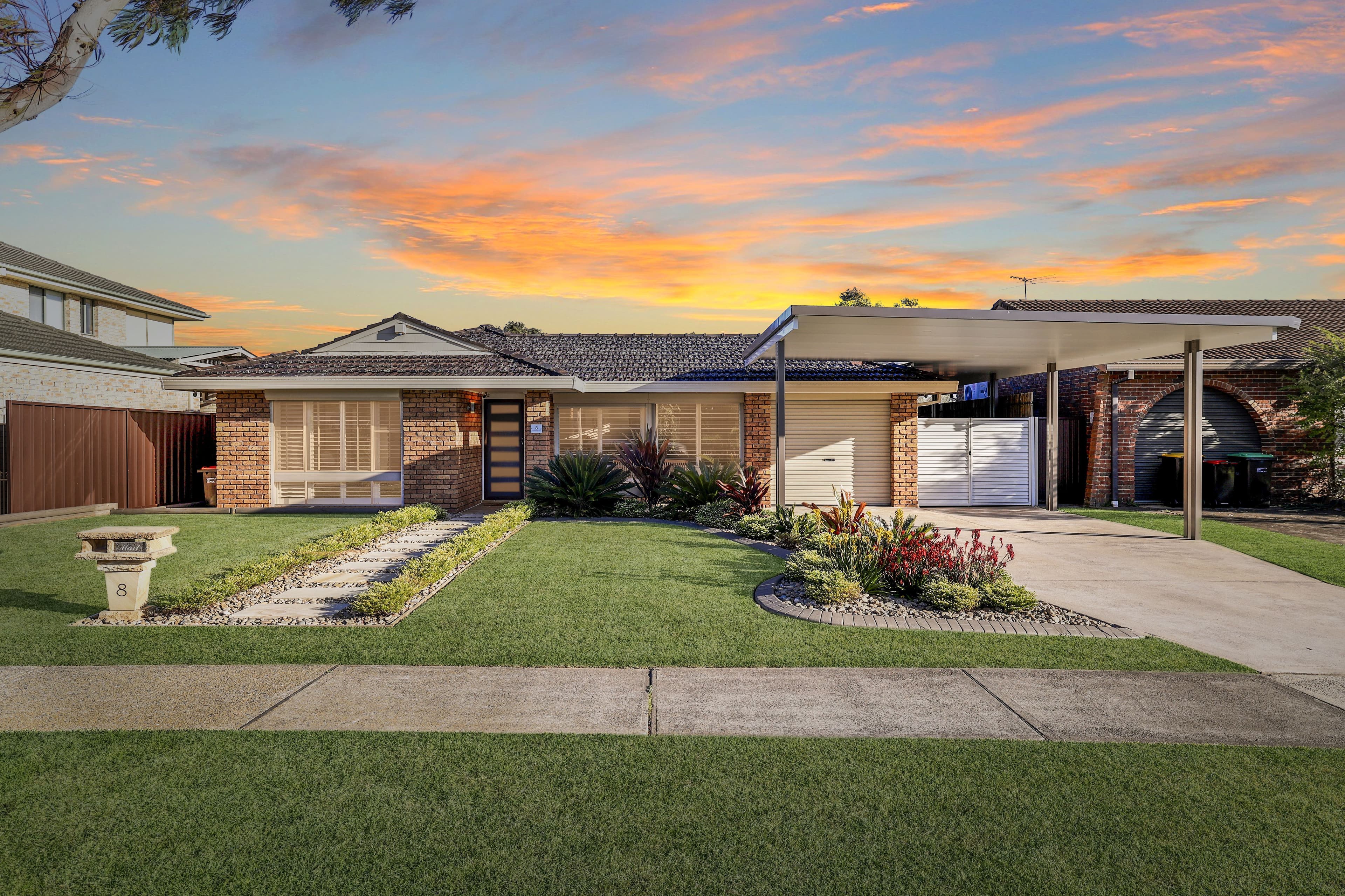 8 Hinchinbrook Drive, Hinchinbrook NSW 2168, Hinchinbrook - Image 1