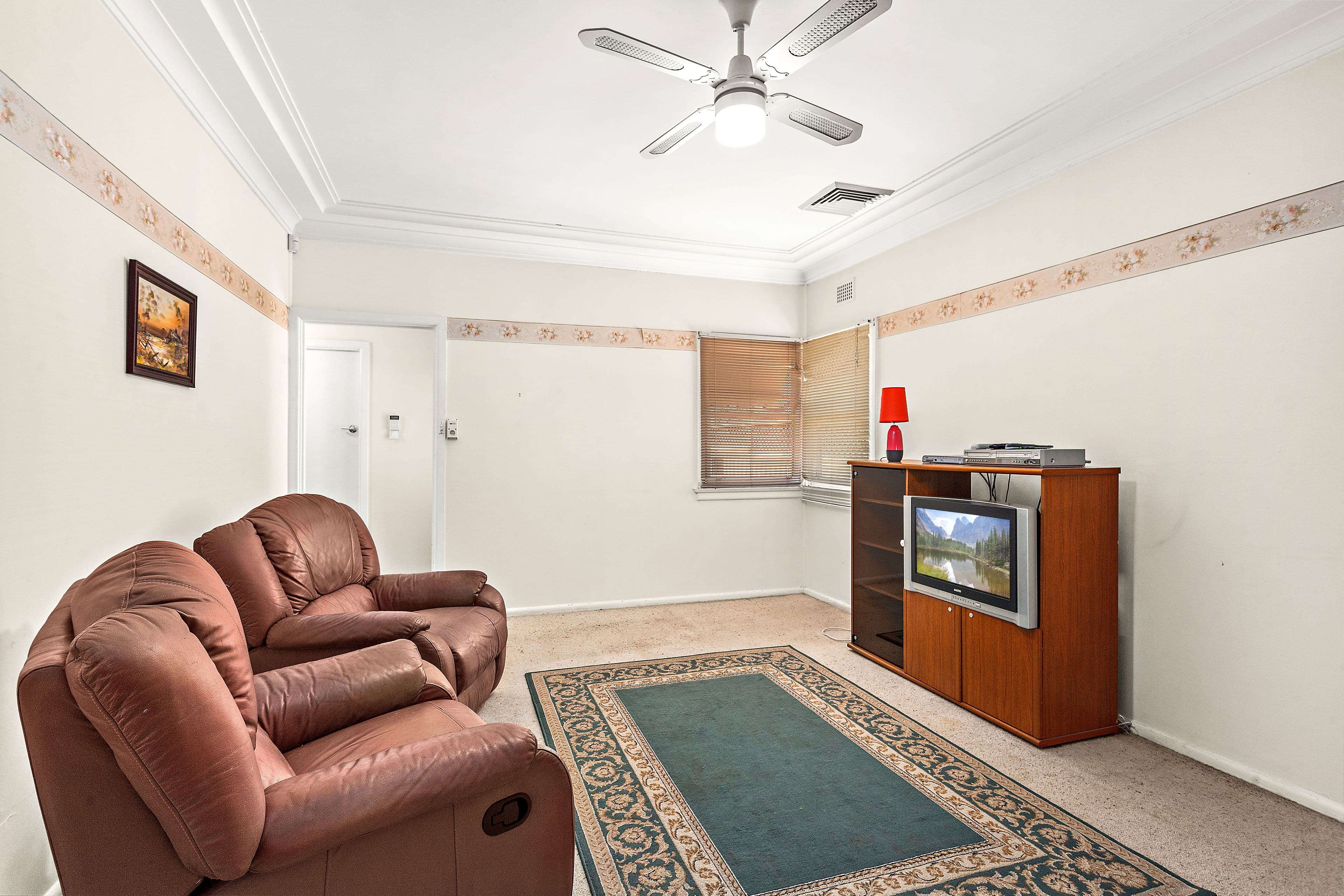 9 Taronga Street, Hurstville - Thumbnail 2