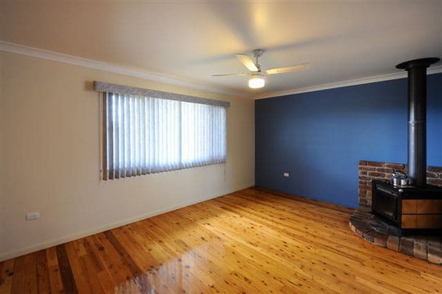 24 McNamara Street, CENTENARY HEIGHTS QLD 4350, Centenary Heights - Thumbnail 3