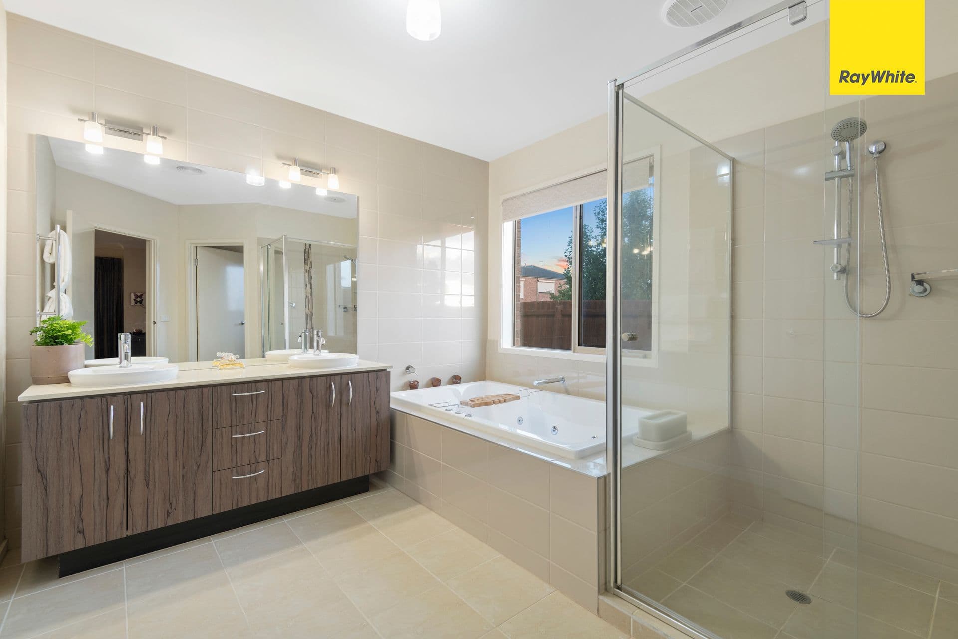 1 Austin Court, Taylors Hill VIC 3037, Taylors Hill - Thumbnail 5