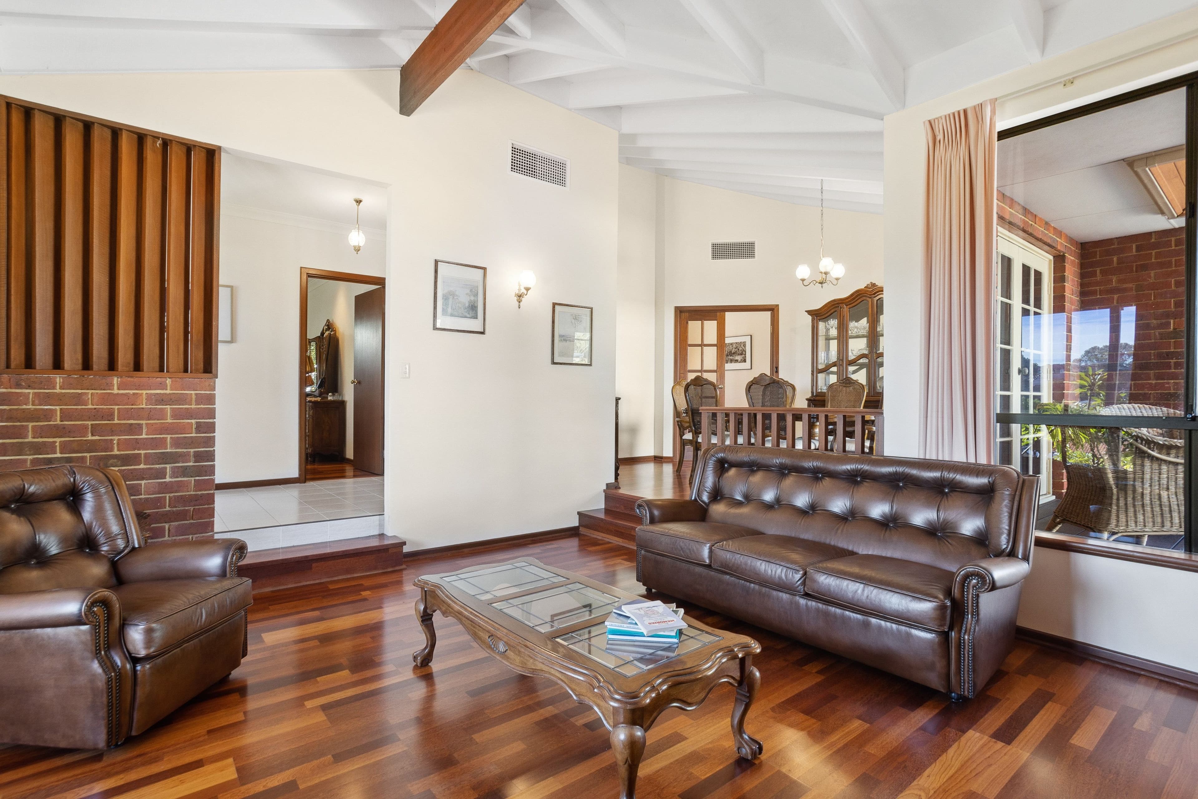 14 Martin Road, Sorrento WA 6020, Sorrento - Thumbnail 5