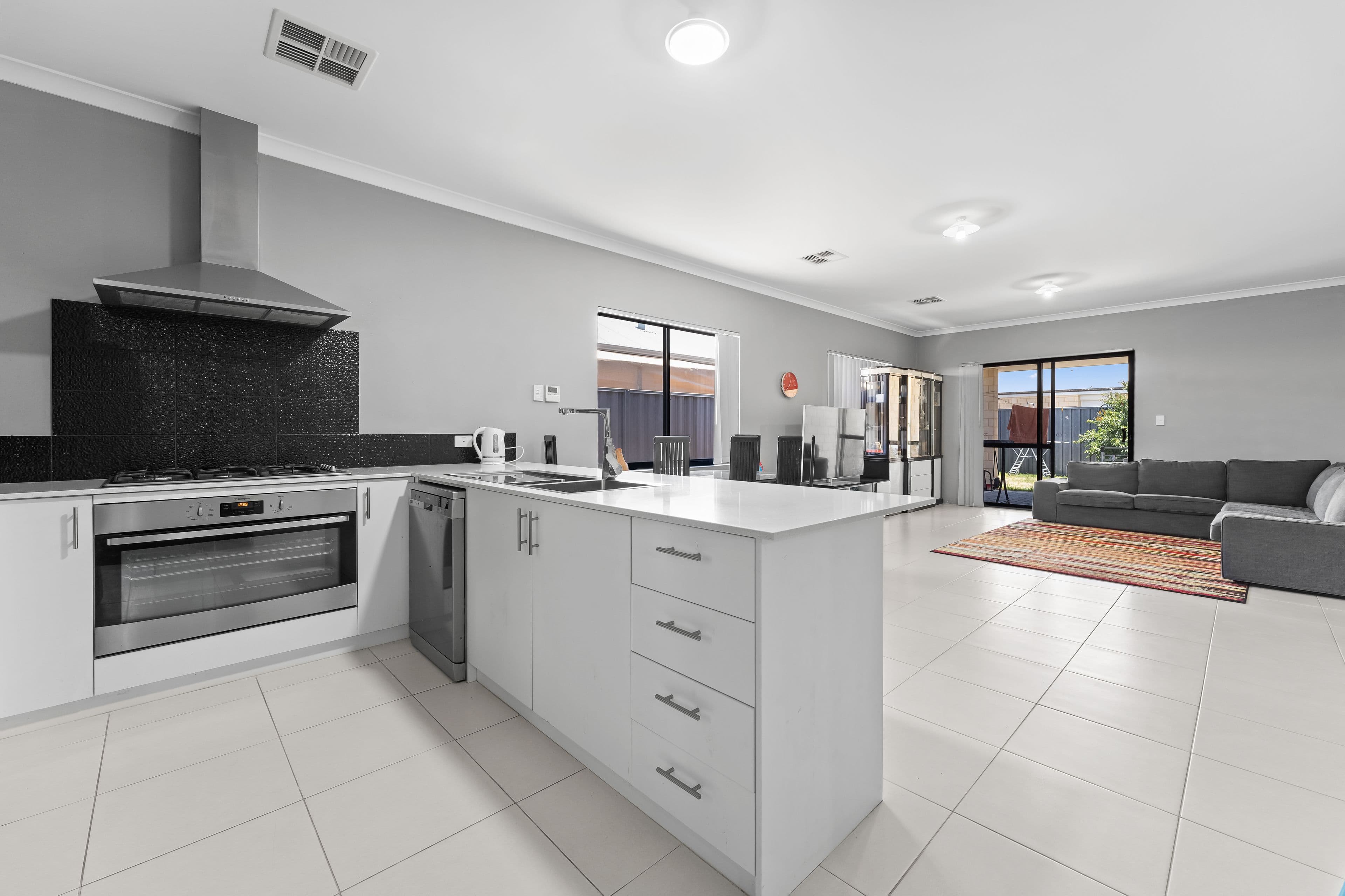 4 Buckley Road, Baldivis WA 6171, Baldivis - Thumbnail 6
